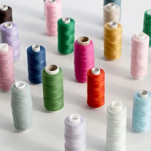 Mengenal Benang Rajut Polyester Kelebihan dan Penggunaannya